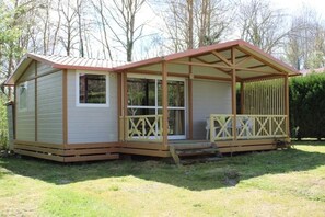 Exterior - Chalet 3 étoiles - Piscine  - eehgfd (Castelnau-Picampeau)
