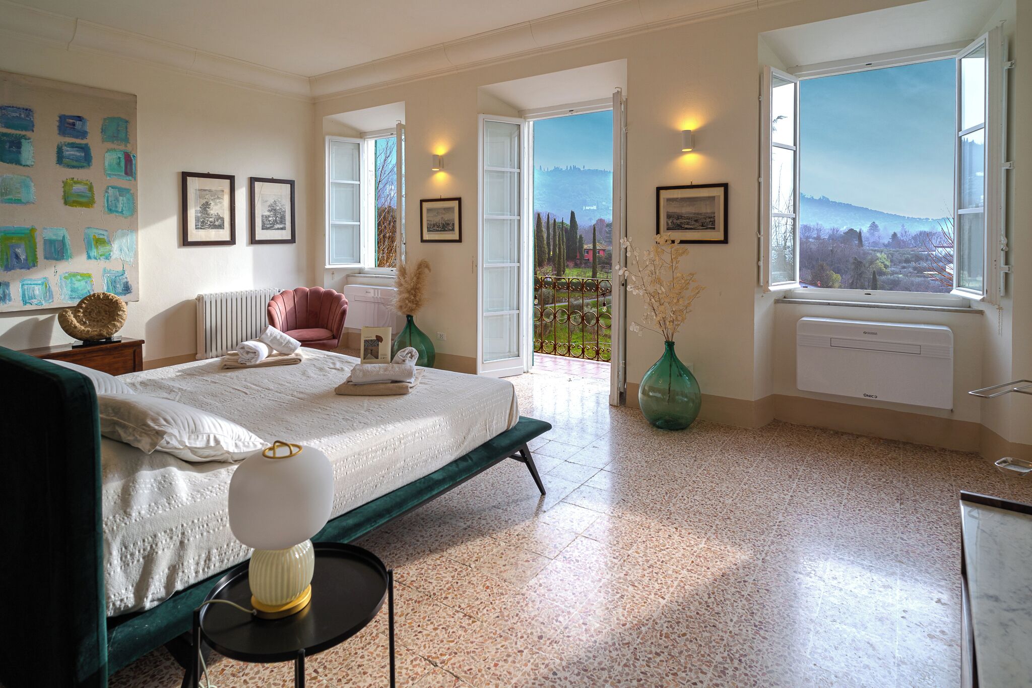 그랜드 스위트 | 고급 침구, 필로우탑 침대, 객실 내 금고, 각각 다른 스타일의 인테리어