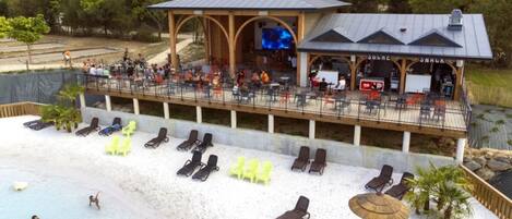 Sisäuima-allas, lämmitetty uima-allas