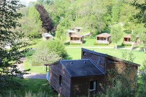 Exterior - Camping 3 étoiles - Piscine  - eehihe (Corrèze)