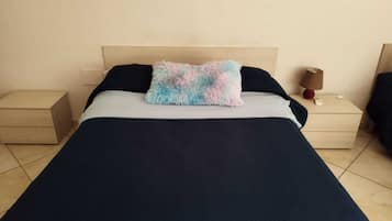 1 chambre, Wi-Fi gratuit, draps fournis