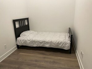 2 bedrooms, Internet