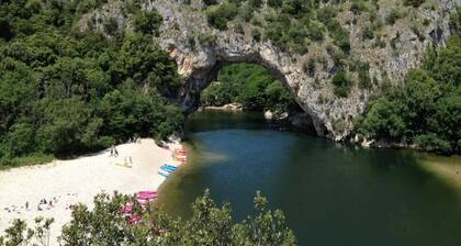 Chalet 3 étoiles - Piscine - eeigae