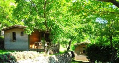 Chalet 3 étoiles - Piscine - eeigaf