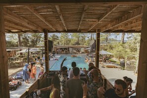 Pool - ZEcamping 3 étoiles animaux acceptés piscine et aire de jeux (Porto-Vecchio)