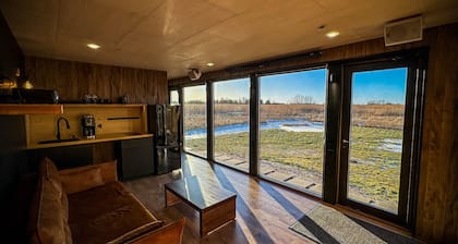 Cozy 1-bedroom house in amazing Ainaži with WiFi, AC, sauna