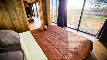 1 camera, Wi-Fi, lenzuola