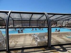 Innenpool, beheizter Pool