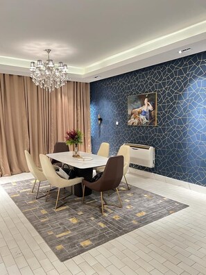 Room service - dining