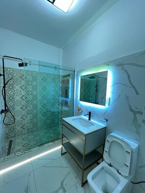 Apartment | Bathroom - MacDonald Apartments A5  (Lagos)