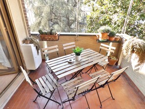 Outdoor dining - Welcome House Milan Center (Milano)