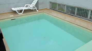 Apartamento | Piscina | Una piscina al aire libre