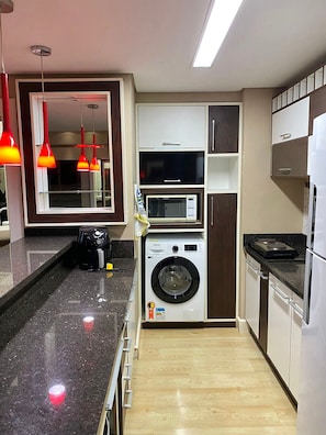 Basic Apartment | Private kitchen - Saint Sebastian Flat 612 - Até 4 pessoas com hidro no centro (Jaragua do Sul)