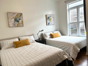 Family Apartment, 3 Bedrooms, Balcony | Individually decorated, individually furnished, laptop workspace - Chez Mont Royal Apartments (Montreal)