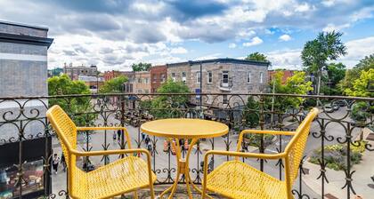 Chez Mont Royal Apartments