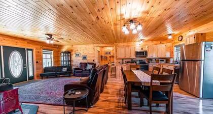 Charming All Wood InteriorAdirondak Cottage