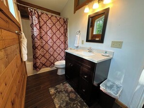 Towels - Second Wind Mountain Cabin (Stanardsville)