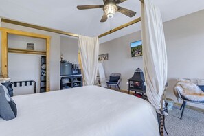 1 quarto, ferros/tábuas de passar roupa, Wi-Fi, roupa de cama