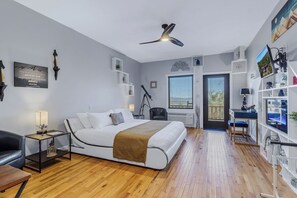 1 Schlafzimmer, Schreibtisch, Bügeleisen/Bügelbrett, WLAN