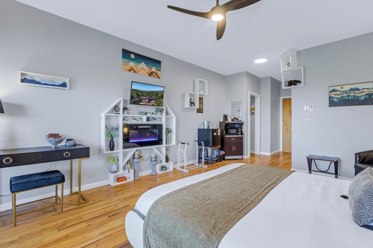 1 habitación, tabla de planchar con plancha y wifi gratis 