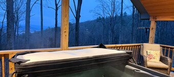 The Speckled Owl Cabin