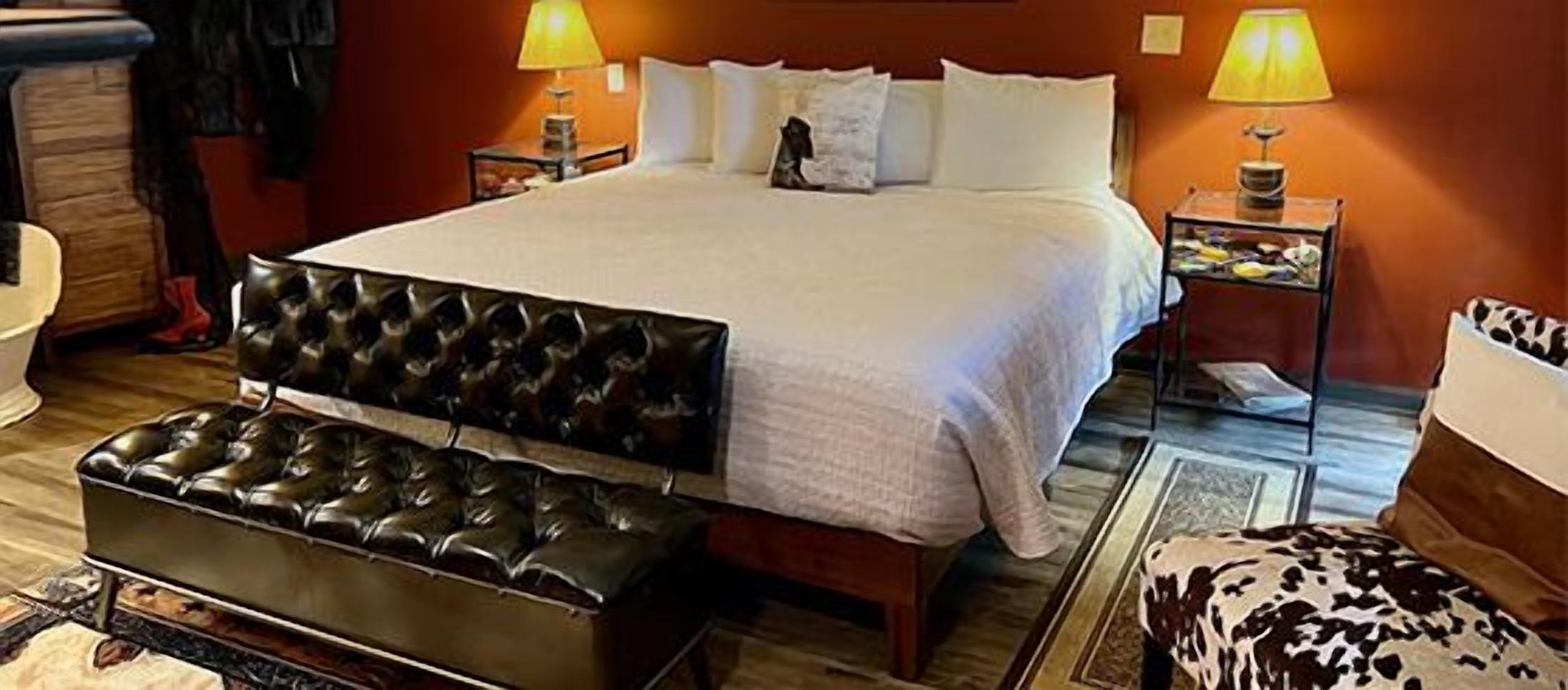 1 Schlafzimmer, Schreibtisch, Bügeleisen/Bügelbrett, Reisekinderbett