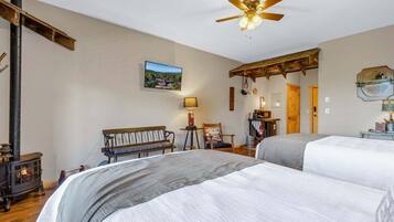 1 bedroom, iron/ironing board, free WiFi, bed sheets
