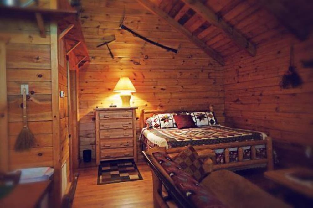 Cabin 4 Sugar Shack Greene County Vrbo