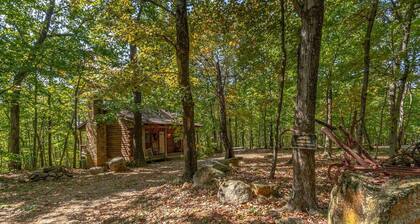 Cabin #7 - Snuggle Den