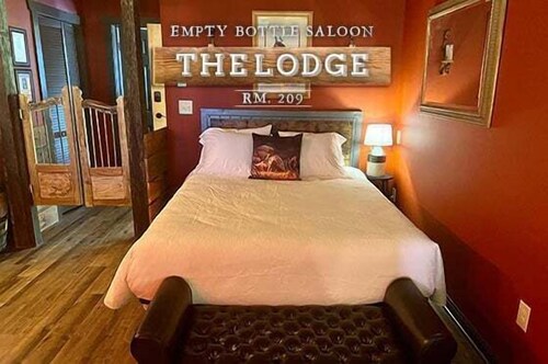 Empty Bottle Saloon - Rm. 209