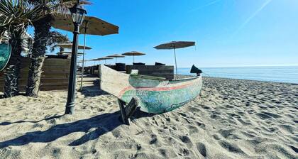 Maison ronde du village des sables, du cÎté calme à 8 minutes à pied de la plage