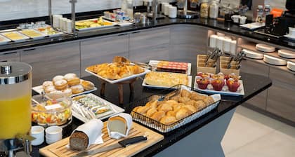 Hampton By Hilton Celle