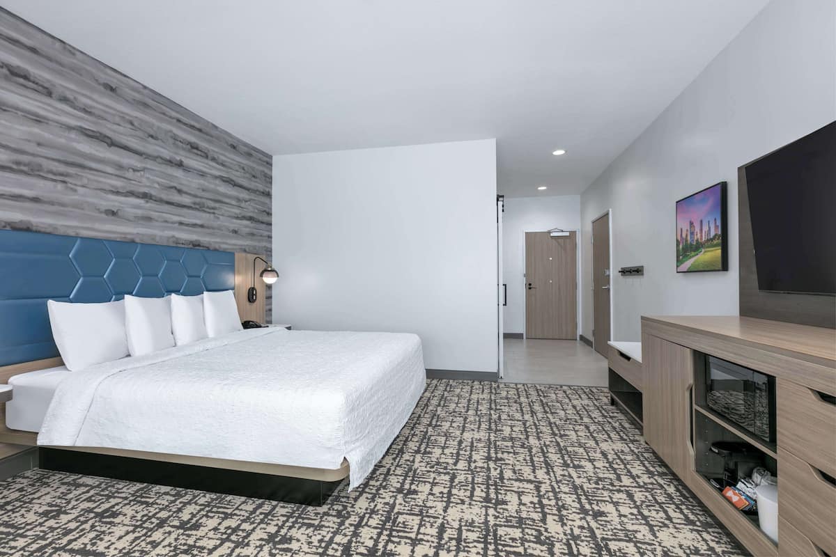 Hochwertige Bettwaren, Pillowtop-Betten, Schreibtisch