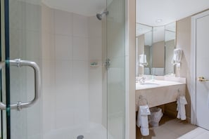 Hair dryer, towels, soap, shampoo