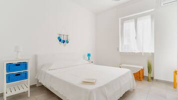 2 chambres, fer et planche Ă  repasser, Wi-Fi gratuit, draps fournis