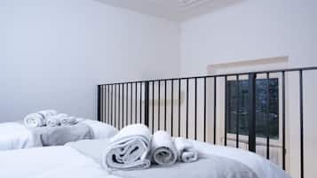 2 habitaciones, tabla de planchar con plancha y wifi gratis
