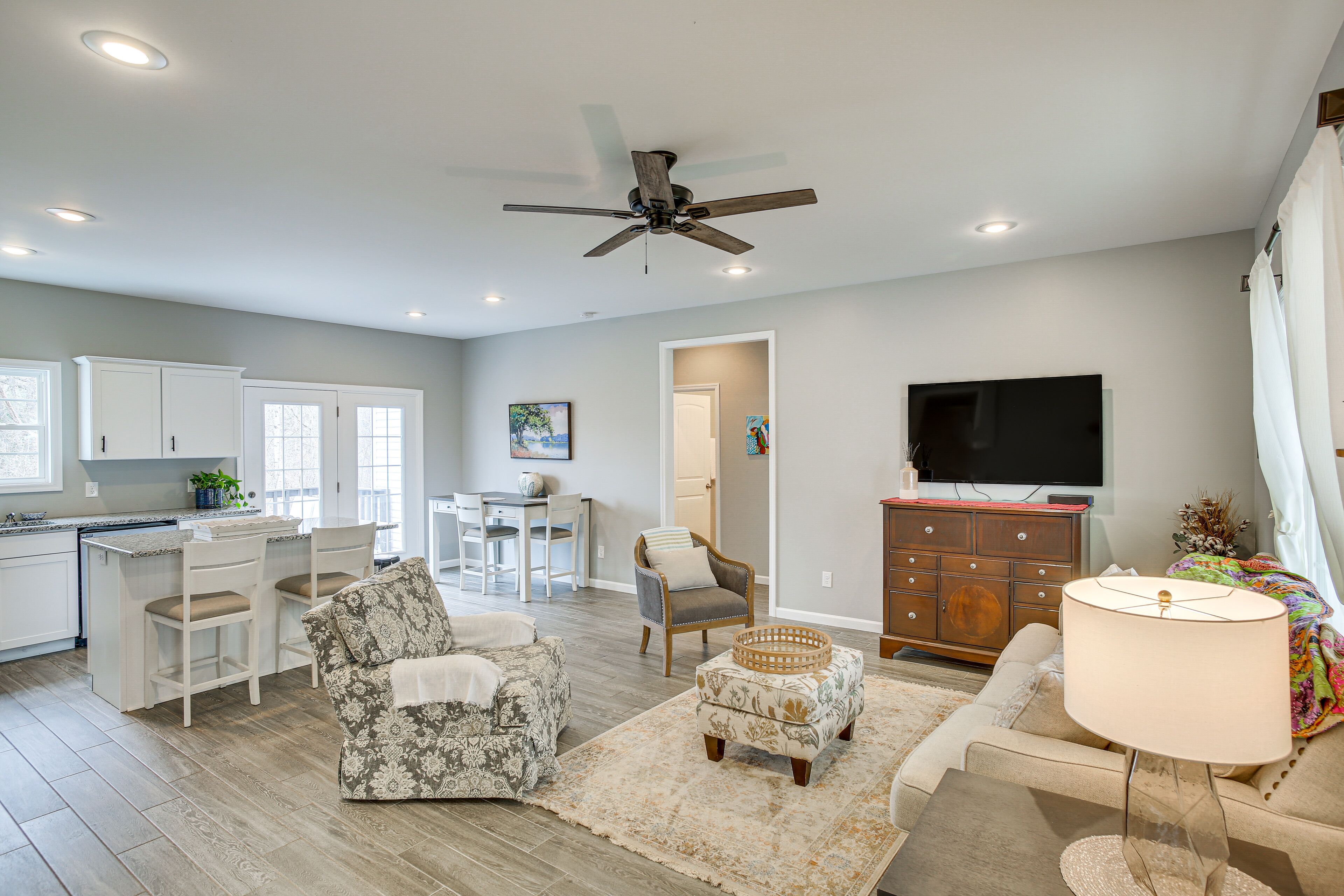 Winchester Home w/ Deck < 1 Mi to Tims Ford Lake!