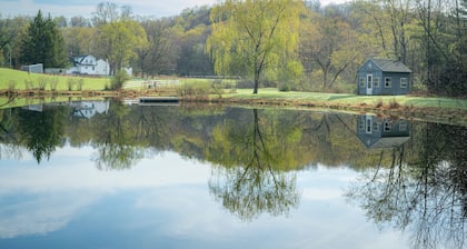 Rustic and private farmhouse close to Lackawanna State Park, near Elk Mtn Ski