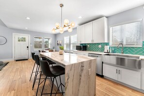 独立别墅 | 4 多间卧室、高速上网