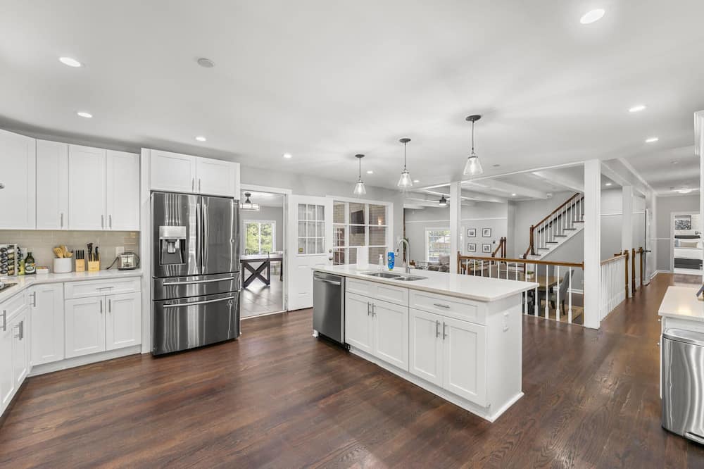 Mansion With Private Pool Bsktball Tennis Courts - Hampton, GA
