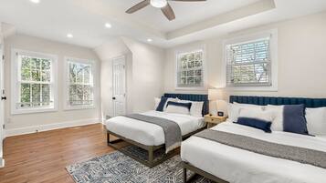 House | 3 bedrooms, iron/ironing board, Internet