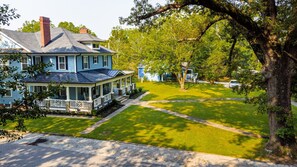 Garden - Beautiful Home Located In Historic Norcross (Norcross)