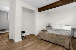 1 bedroom, in-room safe, iron/ironing board, free WiFi - Cozy 1/1 Guest Home Retreat (Orlando)