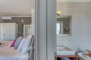 4 Schlafzimmer, Bügeleisen/Bügelbrett, kostenloses WLAN, Bettwäsche