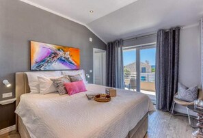 4 bedrooms, iron/ironing board, free WiFi, bed sheets - Villa Gellia Seafront Ugljan (Ugljan)