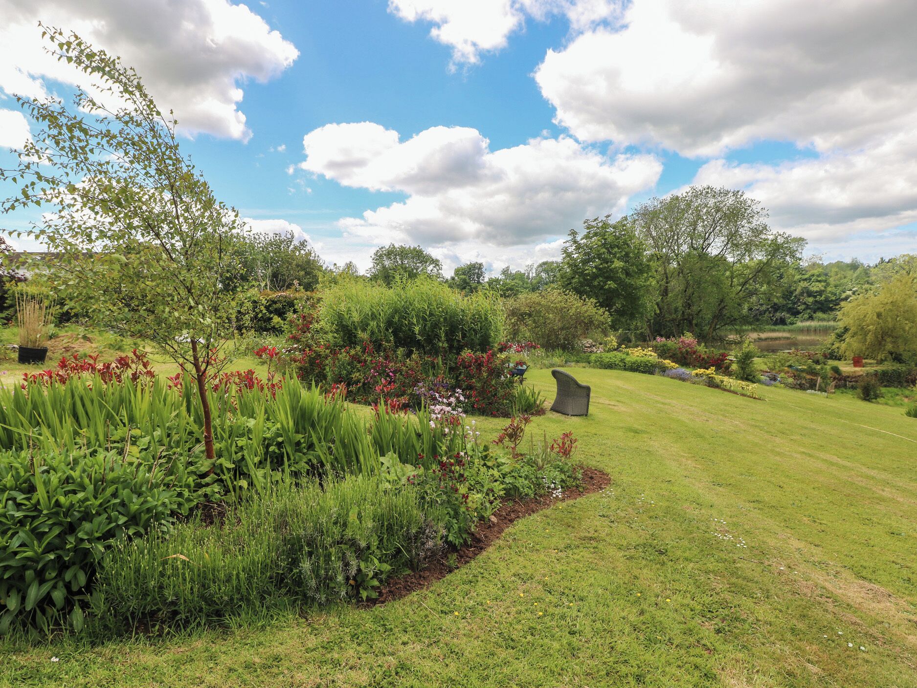 Cottage | Property grounds