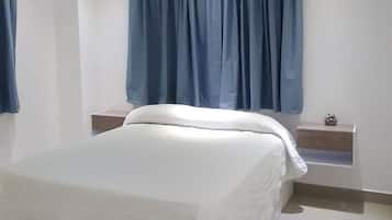 3 Schlafzimmer, Bügeleisen/Bügelbrett, WLAN, Bettwäsche