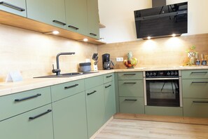 Fridge, microwave, oven, stovetop