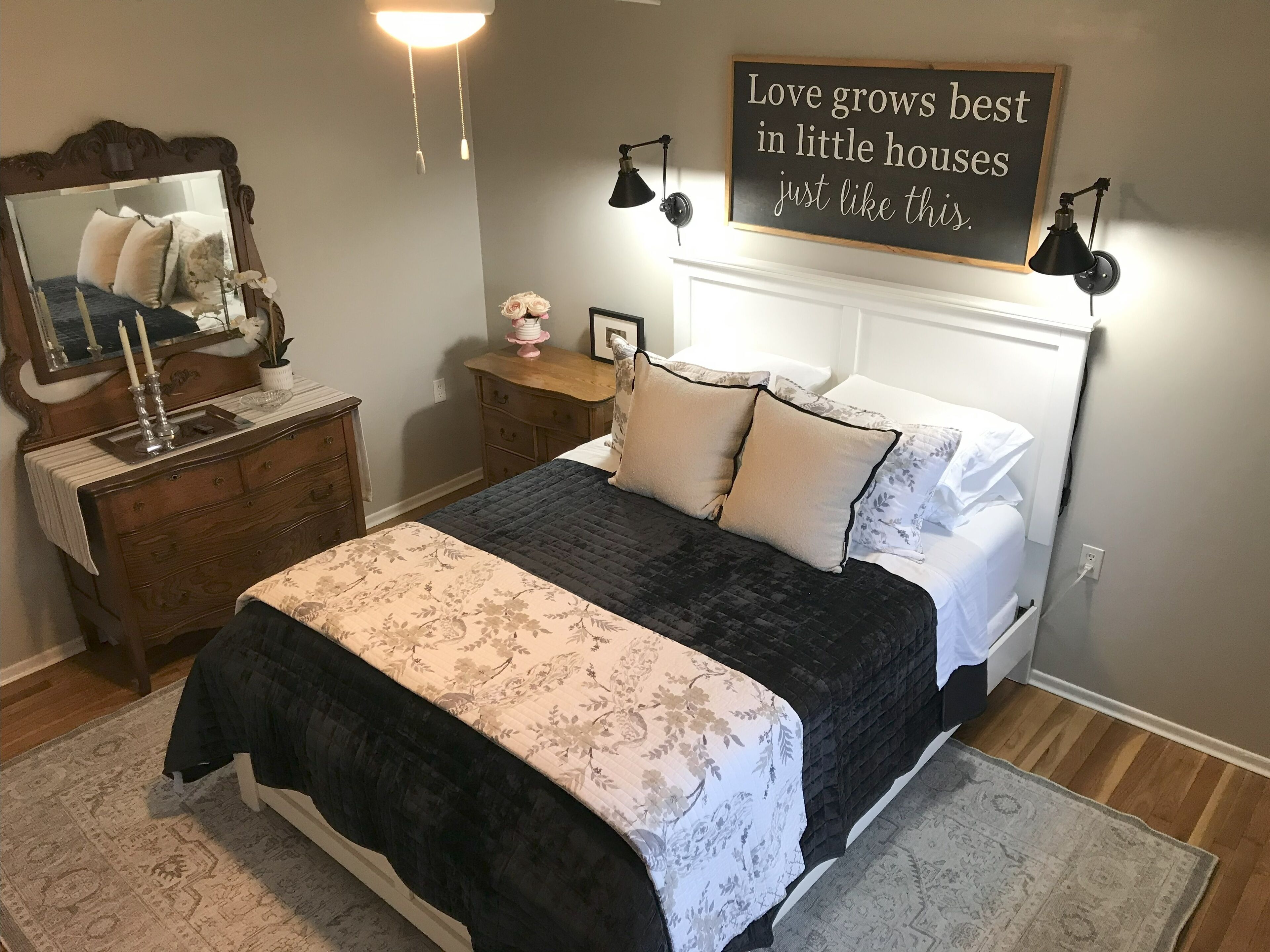 2 bedrooms, iron/ironing board, bed sheets