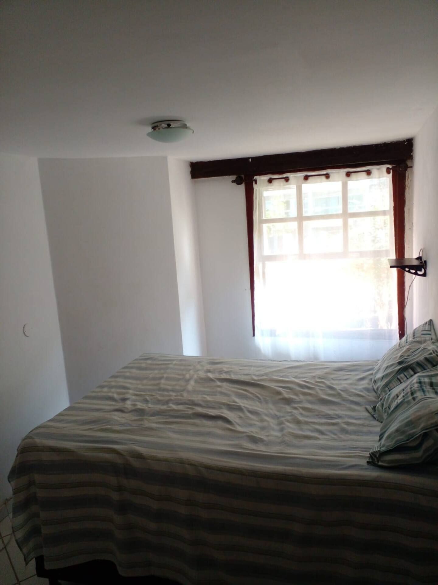 4 habitaciones, wifi y ropa de cama 